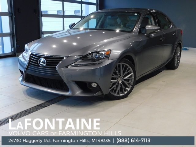 2016 Lexus IS 300